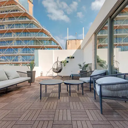 A Lovely 2br Penthouse In St Julians, Pv With Wifi By 360 Estates Апартаменты Сент Джулианс