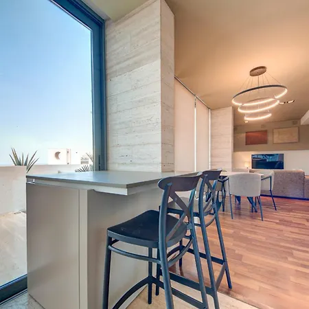 A Lovely 2br Penthouse In St Julians, Pv With Wifi By 360 Estates Апартаменты Сент Джулианс