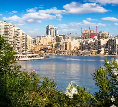 A Lovely 2br Penthouse In St Julians, Pv With Wifi By 360 Estates * Saint Julian's