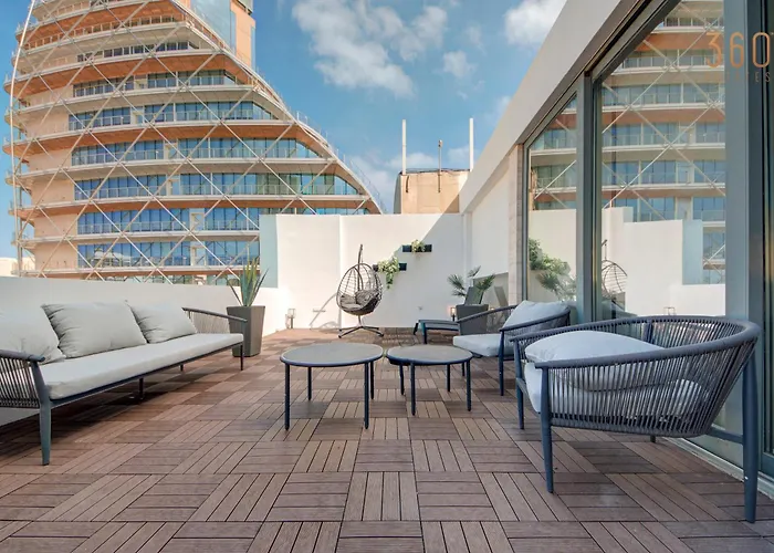 A Lovely 2br Penthouse In St Julians, Pv With Wifi By 360 Estates Apartamento San Julián