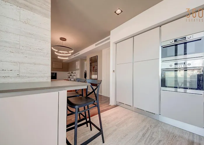 A Lovely 2br Penthouse In St Julians, Pv With Wifi By 360 Estates * San Julián