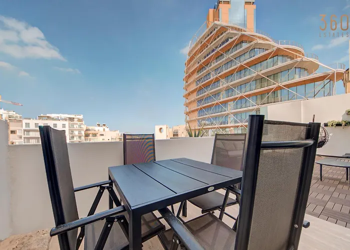 A Lovely 2br Penthouse In St Julians, Pv With Wifi By 360 Estates Apartamento *