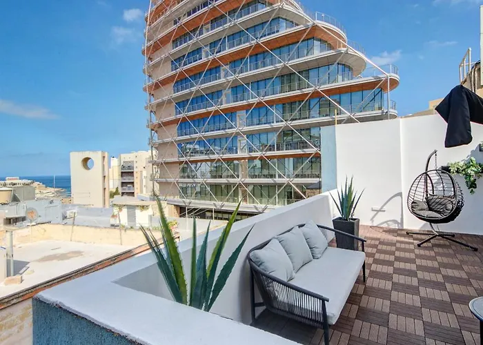 A Lovely 2br Penthouse In St Julians, Pv With Wifi By 360 Estates