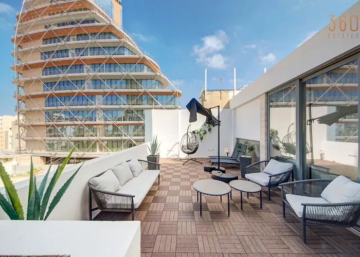 Apartamento A Lovely 2br Penthouse In St Julians, Pv With Wifi By 360 Estates San Julián