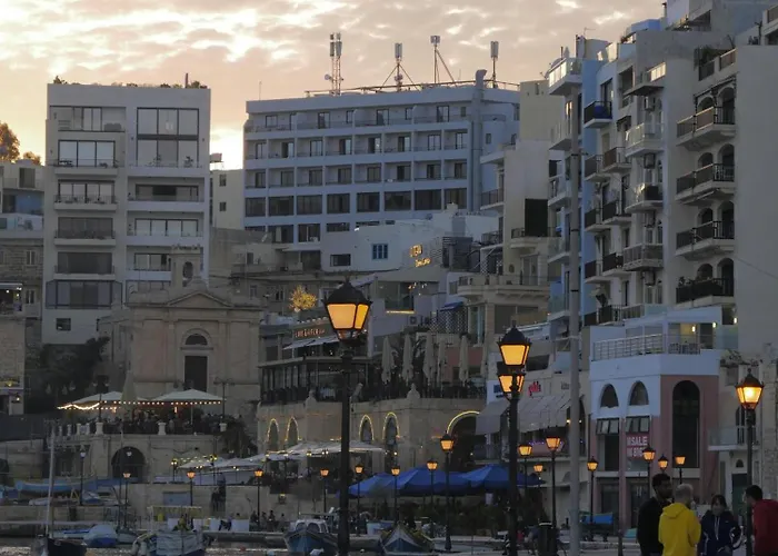 Apartamento A Lovely 2br Penthouse In St Julians, Pv With Wifi By 360 Estates San Julián