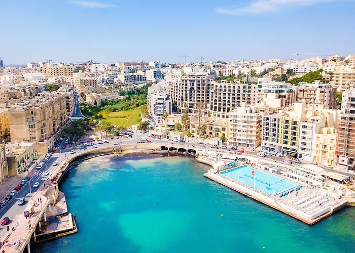 A Lovely 2br Penthouse In St Julians, Pv With Wifi By 360 Estates Apartamento