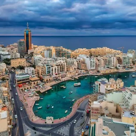 A Lovely 2br Penthouse In St Julians, Pv With Wifi By 360 Estates 아파트 Saint Julian's